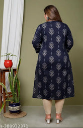 Blue plus size cotton straight kurta with floral print, three-quarter sleeves for women's fashion